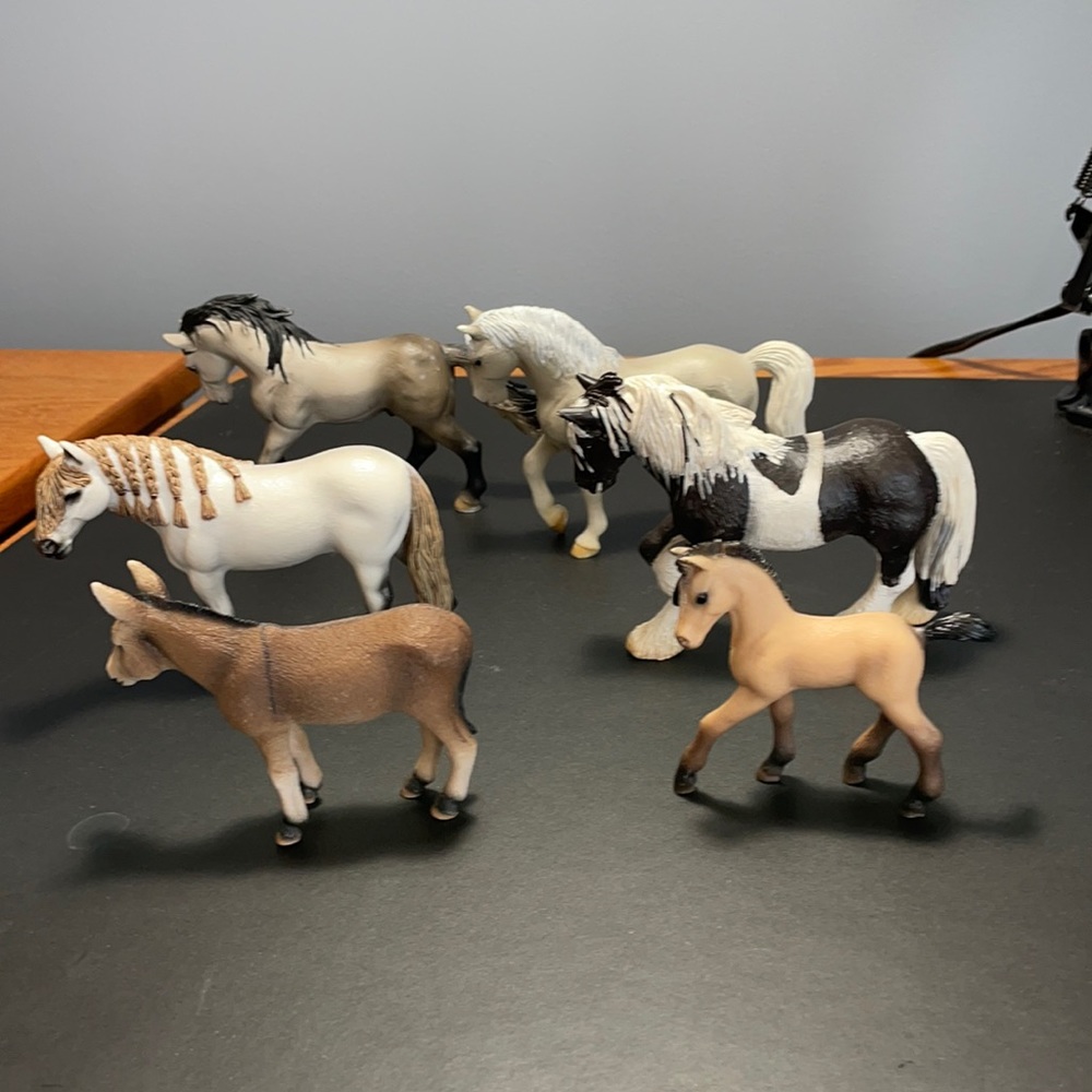 Schleich horses